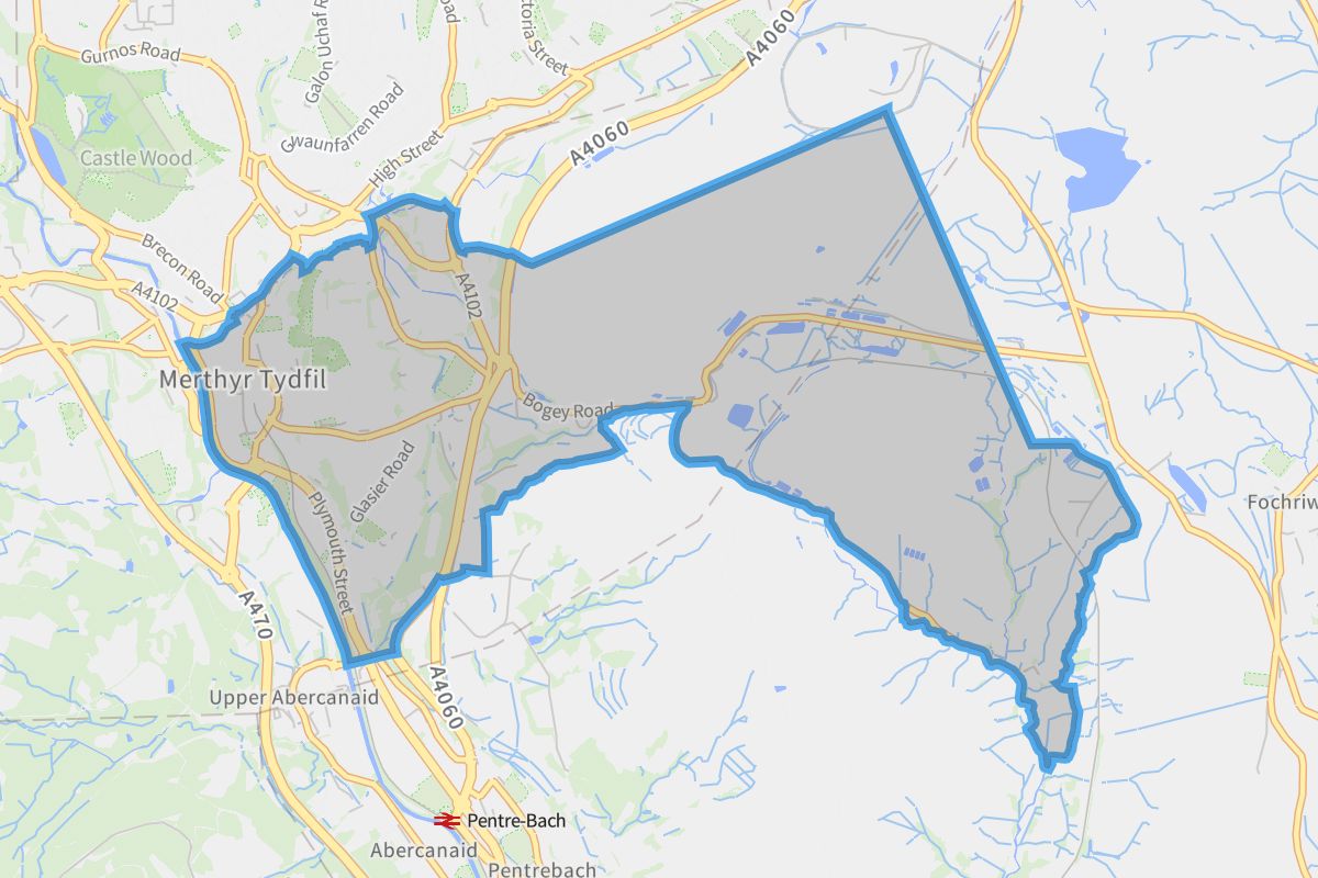 Town geographic boundaries light outline