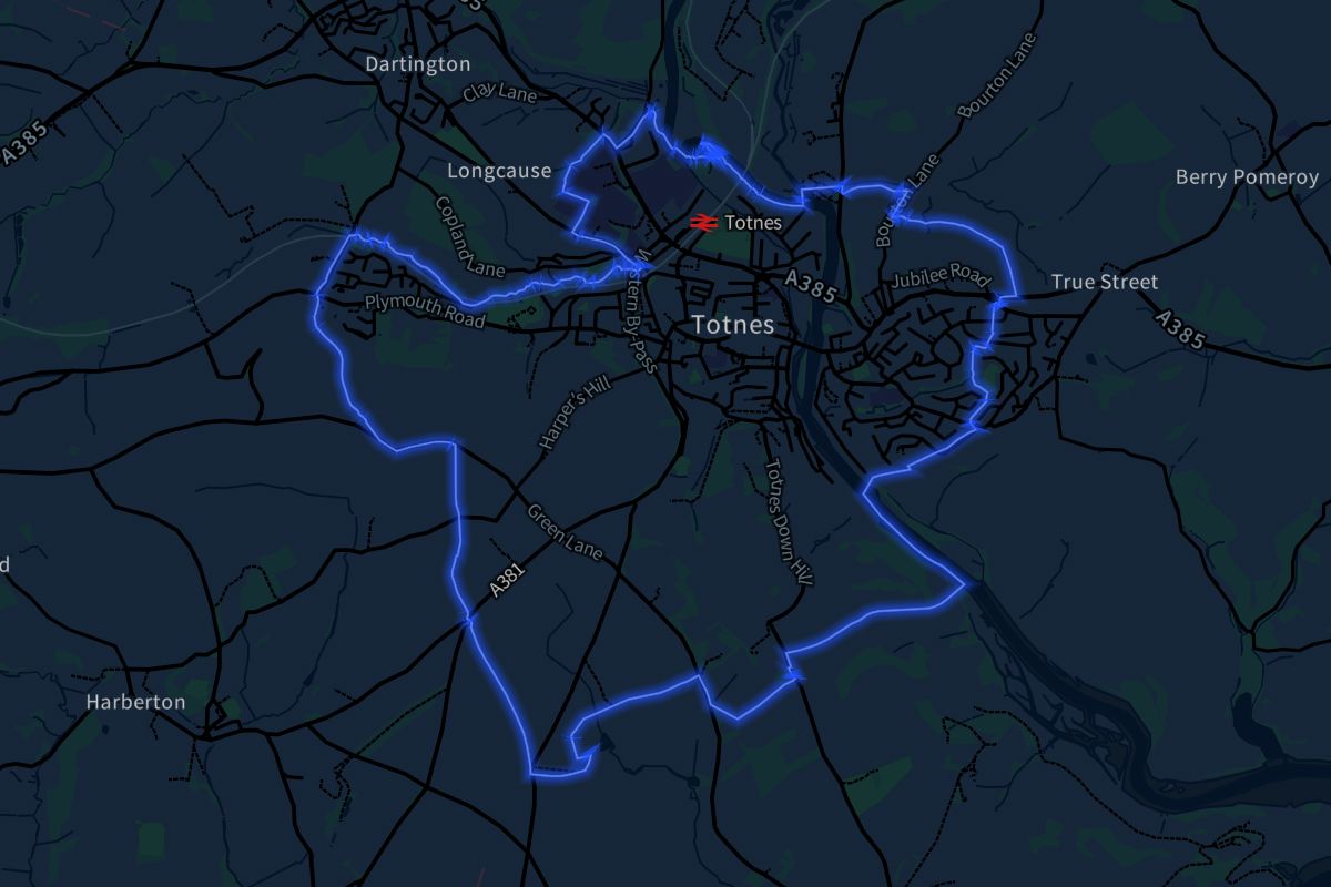 Totnes geographic boundaries dark outline