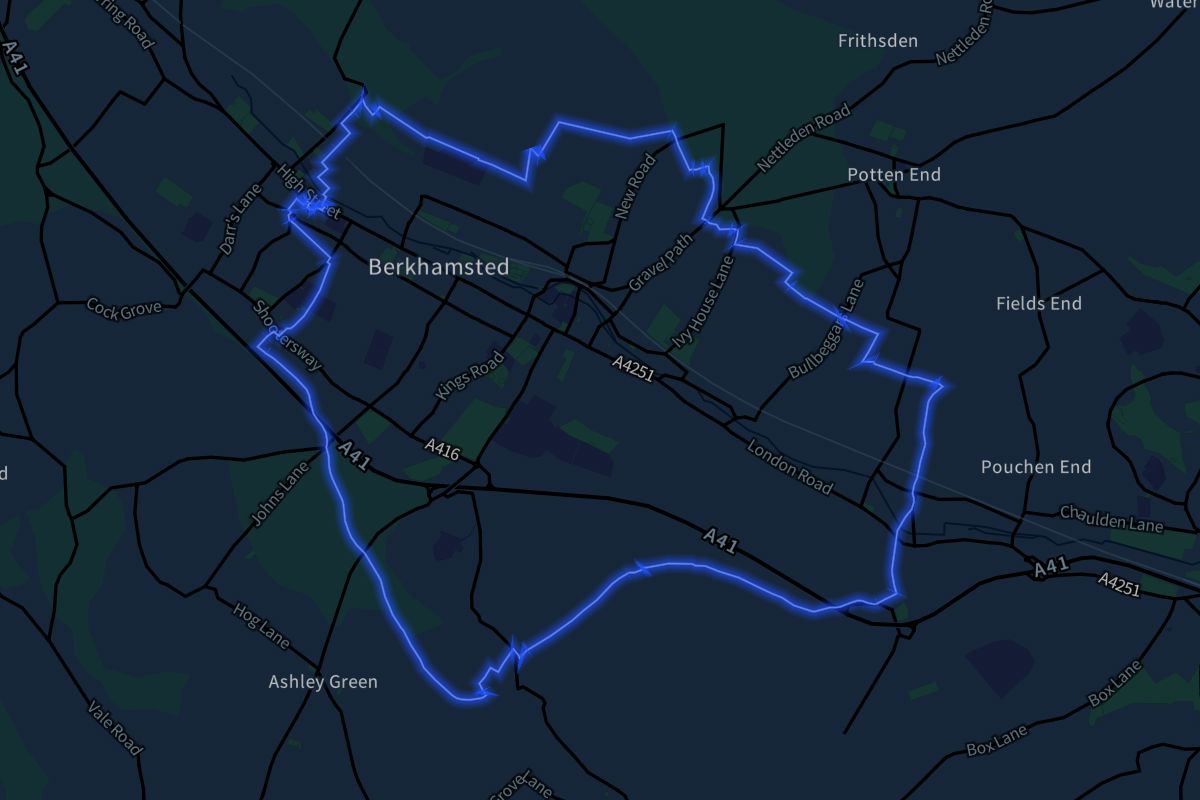 Berkhamsted geographic boundaries dark outline