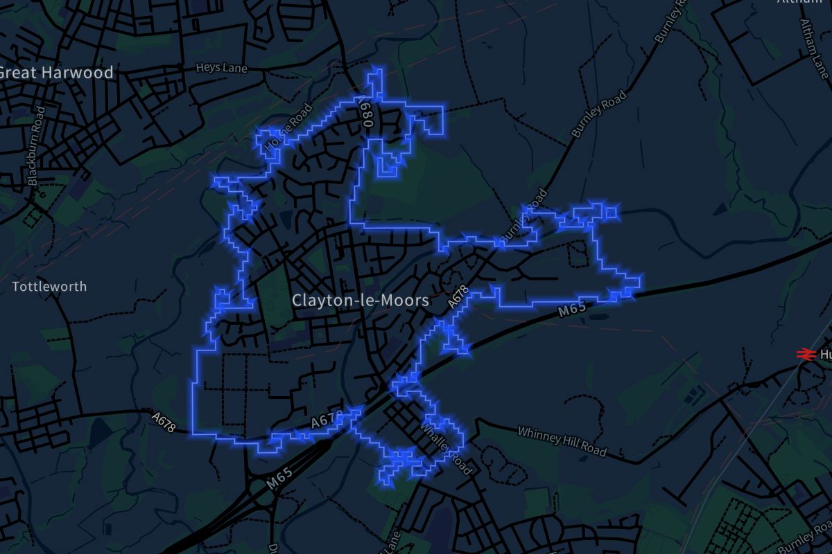 Clayton-le-Moors geographic boundaries dark outline