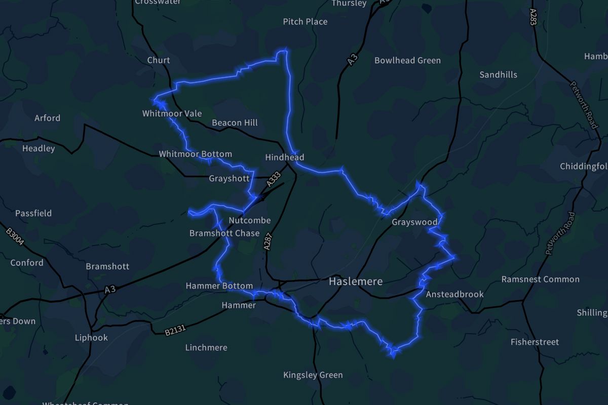 Haslemere geographic boundaries dark outline