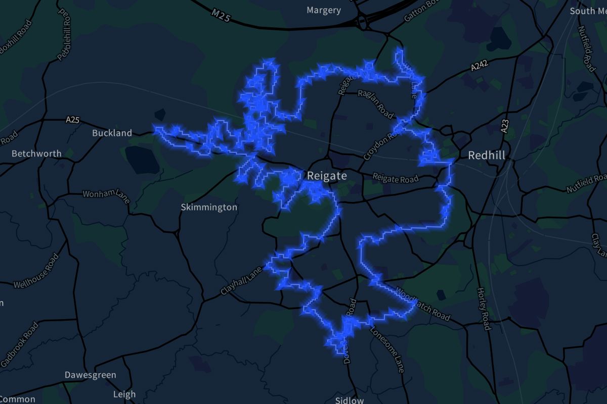 Reigate geographic boundaries dark outline